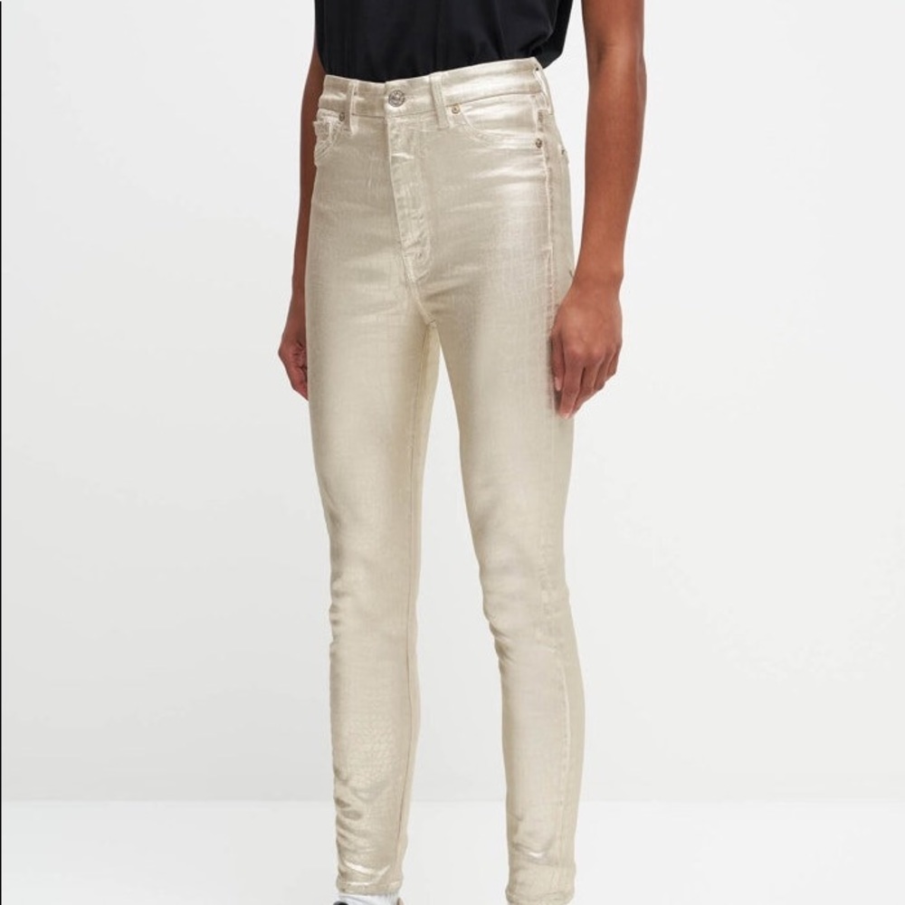 ✨NWT✨ 7 for All Mankind Aubrey Super High Rise Skinny Jean in White Gold Croc